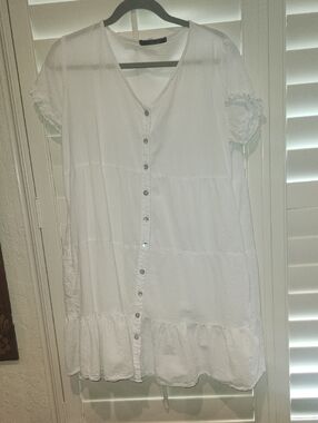 Giacom White Button-Front Tiered Tunic Dress